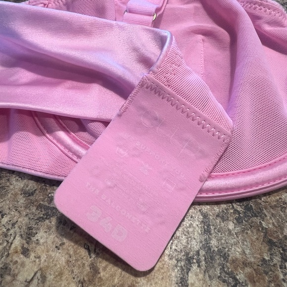 CUUP Satin Unlined Balconette Bra Pink Size 34D NWOT - Picture 4 of 4